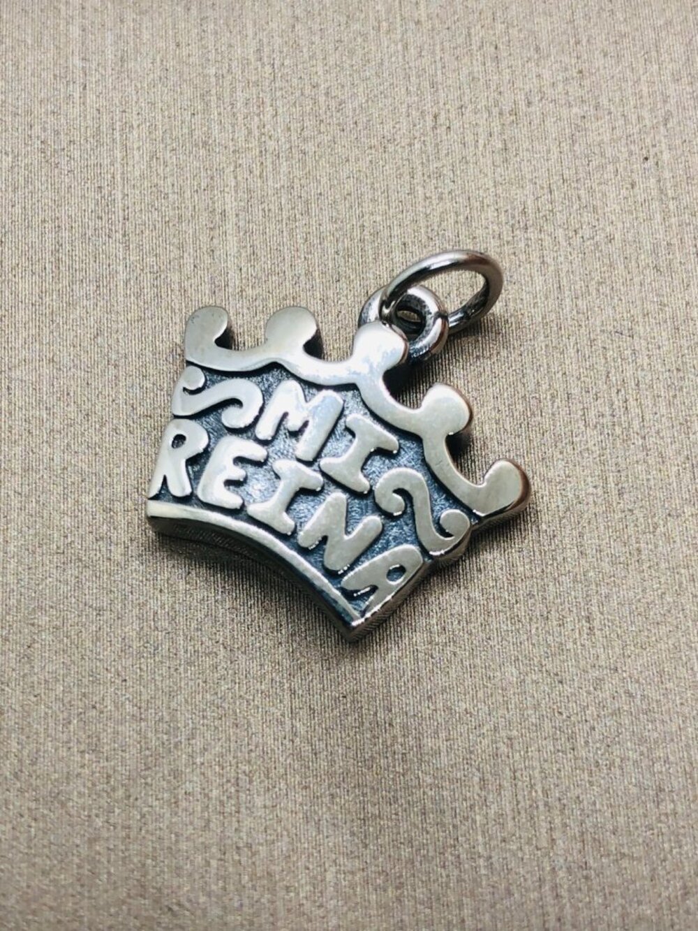 James Avery Mi Reina Charm